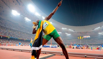 开云体育下载-美加墨世界杯之夜，布雷默的防守，一部行走的教科书