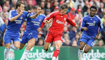 开云体育登录-沙特冲垮波兰，德里赫特高光表现，一场非典型胜利的战术启示