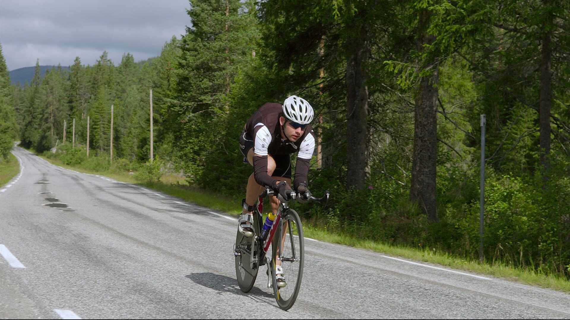 76人逆转爵士，小贾伦·杰克逊如何从隐形人蜕变为关键先生