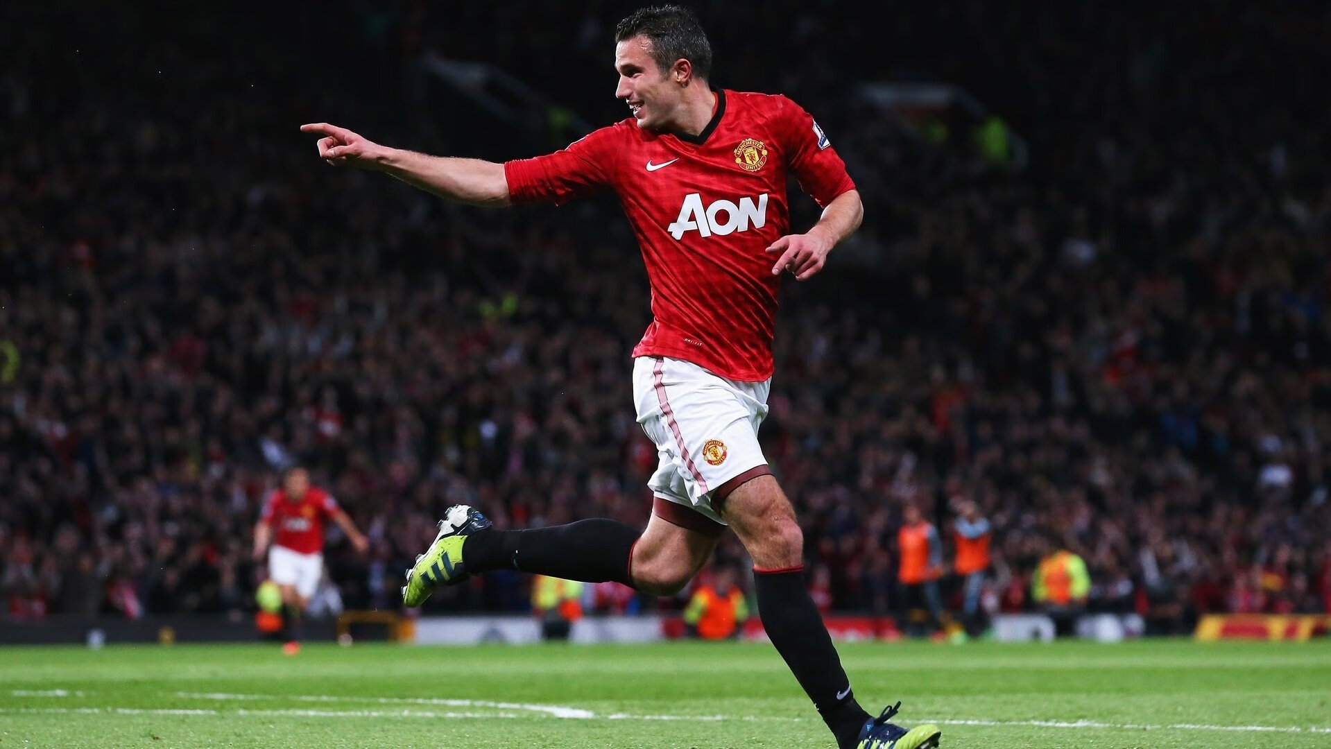 C罗爆发，当个人英雄主义与集体智慧在绿茵场交锋