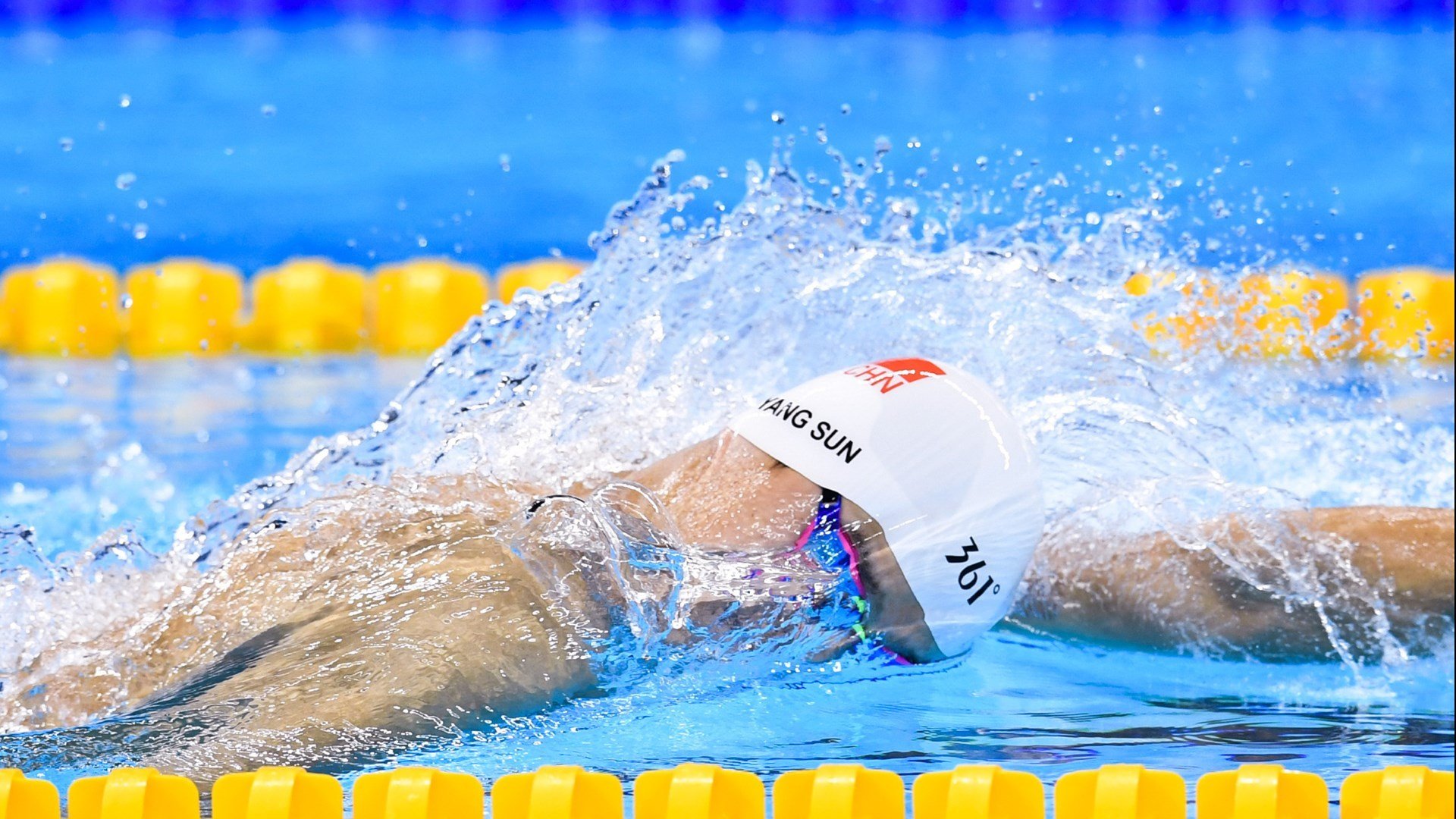 加维压力下完成爆发,克罗地亚碾压卡塔尔,足球场上的降维打击与时代寓言